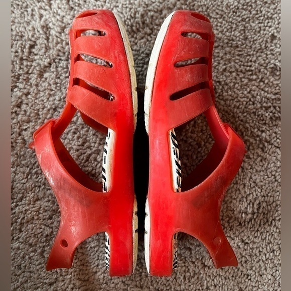 Crocs, Aztec design, size 12 - Picture 6 of 9